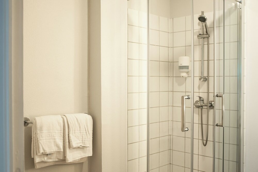 Фото Terres de France - Appart-Hotel - Brest