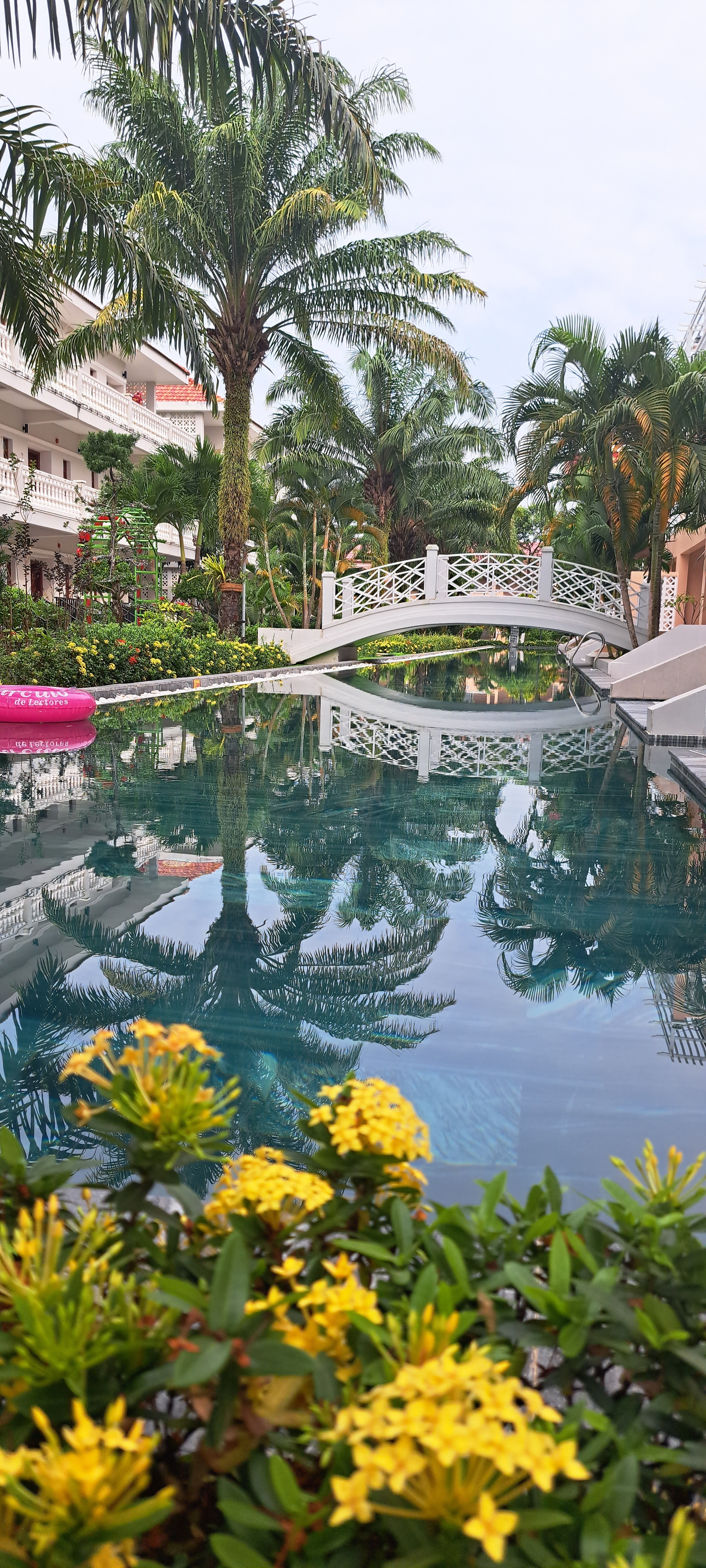 Фото Mercury Phu Quoc Resort & Villas