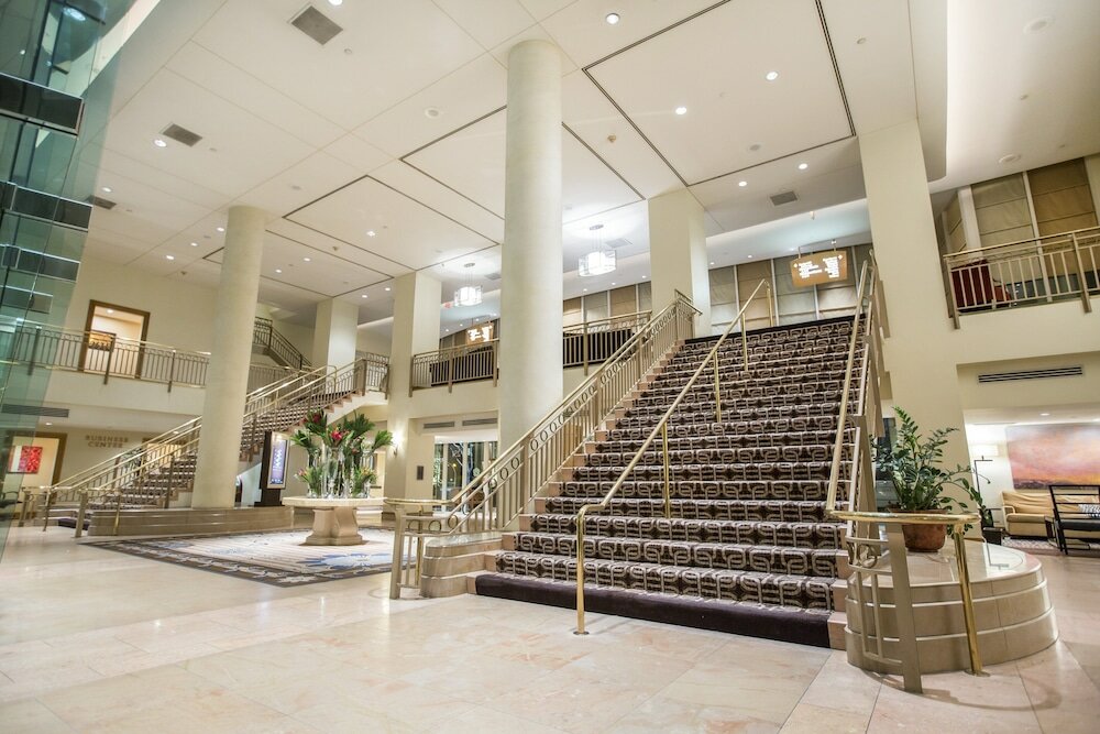 Фото Omni Los Angeles Hotel at California Plaza