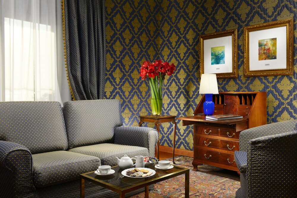 Фото Hotel Pierre Milano