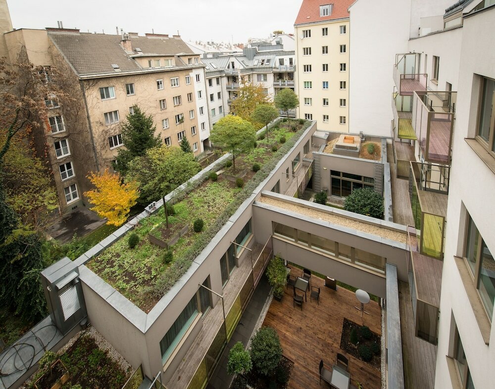 Фото Pakat Suites Hotel