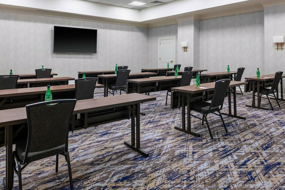 Фото Residence Inn by Marriott Denver City Center