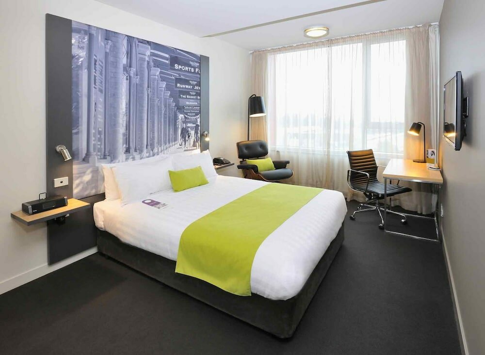 Фото Mercure Melbourne Therry Street