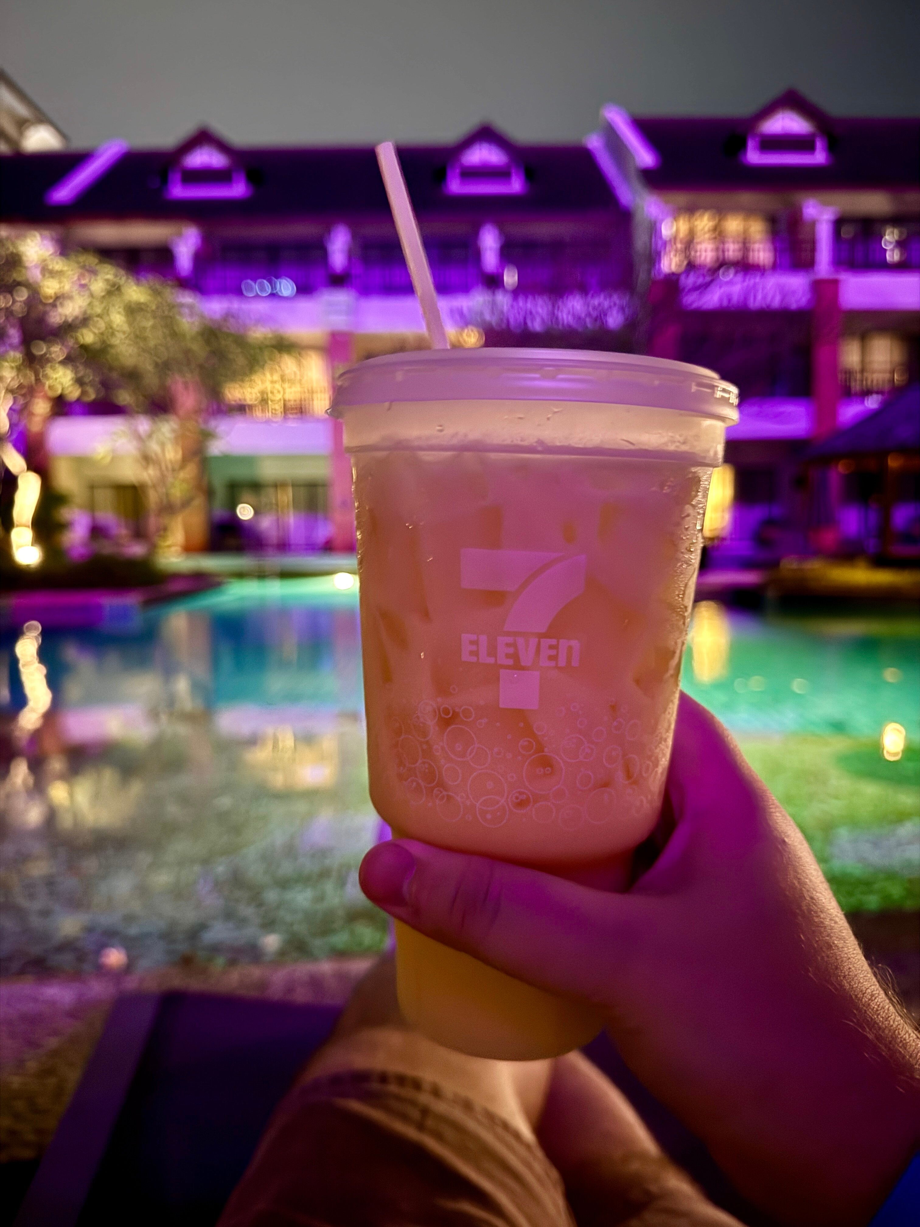 Фото Woodlands Hotel & Resort