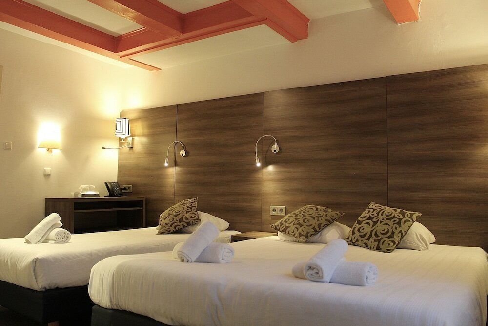 Фото ITC Hotel