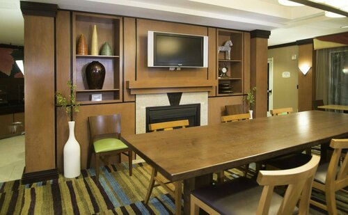 Гостиница Fairfield Inn and Suites by Marriott Burley в Берли