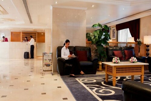 Гостиница Golden Sands 3 Hotel Apartments в Дубае