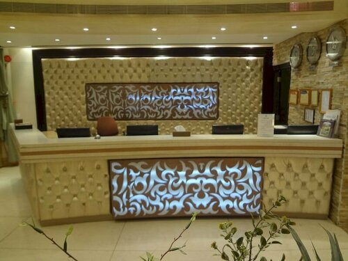 Гостиница Sanam Hotel Suites в Хафаре-эле-Батине