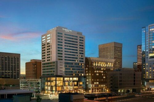 Гостиница Courtyard Phoenix Downtown в Финиксе