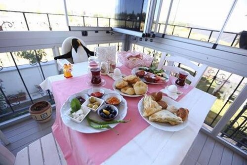 Гостиница Ede Apart Hotel в Эзине