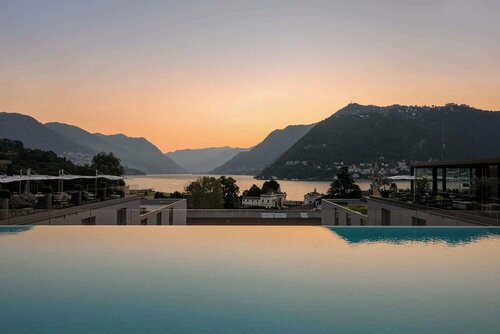 Гостиница Hilton Lake Como в Комо