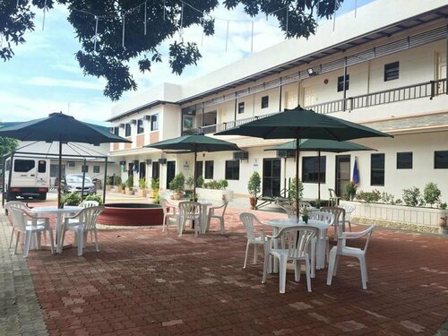 Гостиница Aerostop Hotel & Restaurant в Провинции Булакан