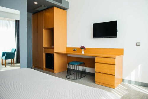 Гостиница Port Marina Hotel в Караташе