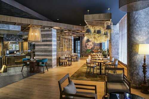Гостиница Crowne Plaza Dubai Marina в Дубае