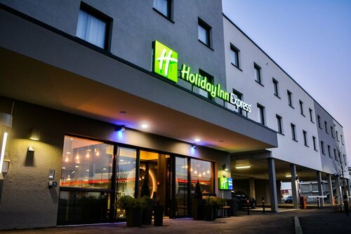 Гостиница Holiday Inn Express Munich Olching, an Ihg Hotel в Ольхинге