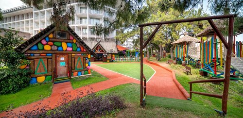 Гостиница Kilikya Palace Goynuk в Гейнюке