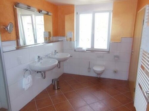 Гостиница Hotel Garni - Zum Goldenen Mann в Агно-Висамбуре