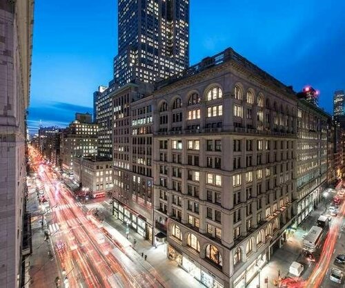 Гостиница U Hotel Fifth Avenue в Нью-Йорке