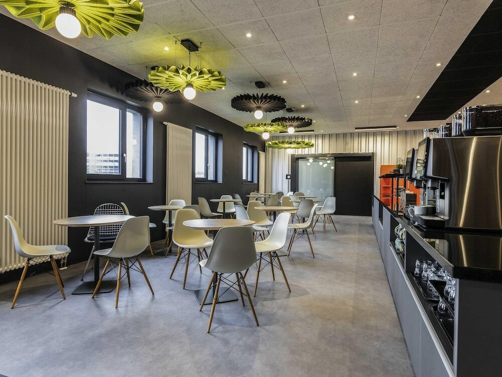 Фото Ibis Duesseldorf Airport