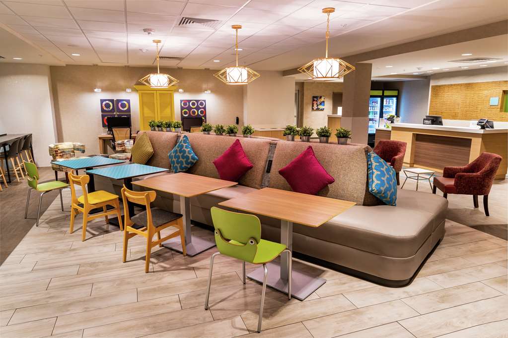 Фото Home2 Suites by Hilton Las Vegas City Center