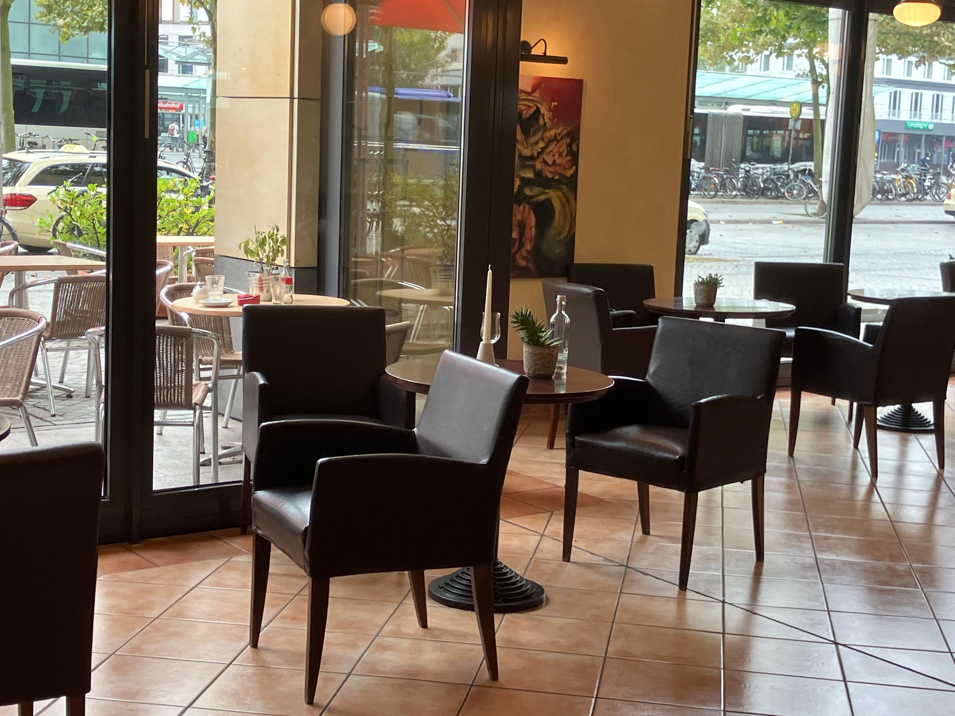 Фото IntercityHotel Bremen