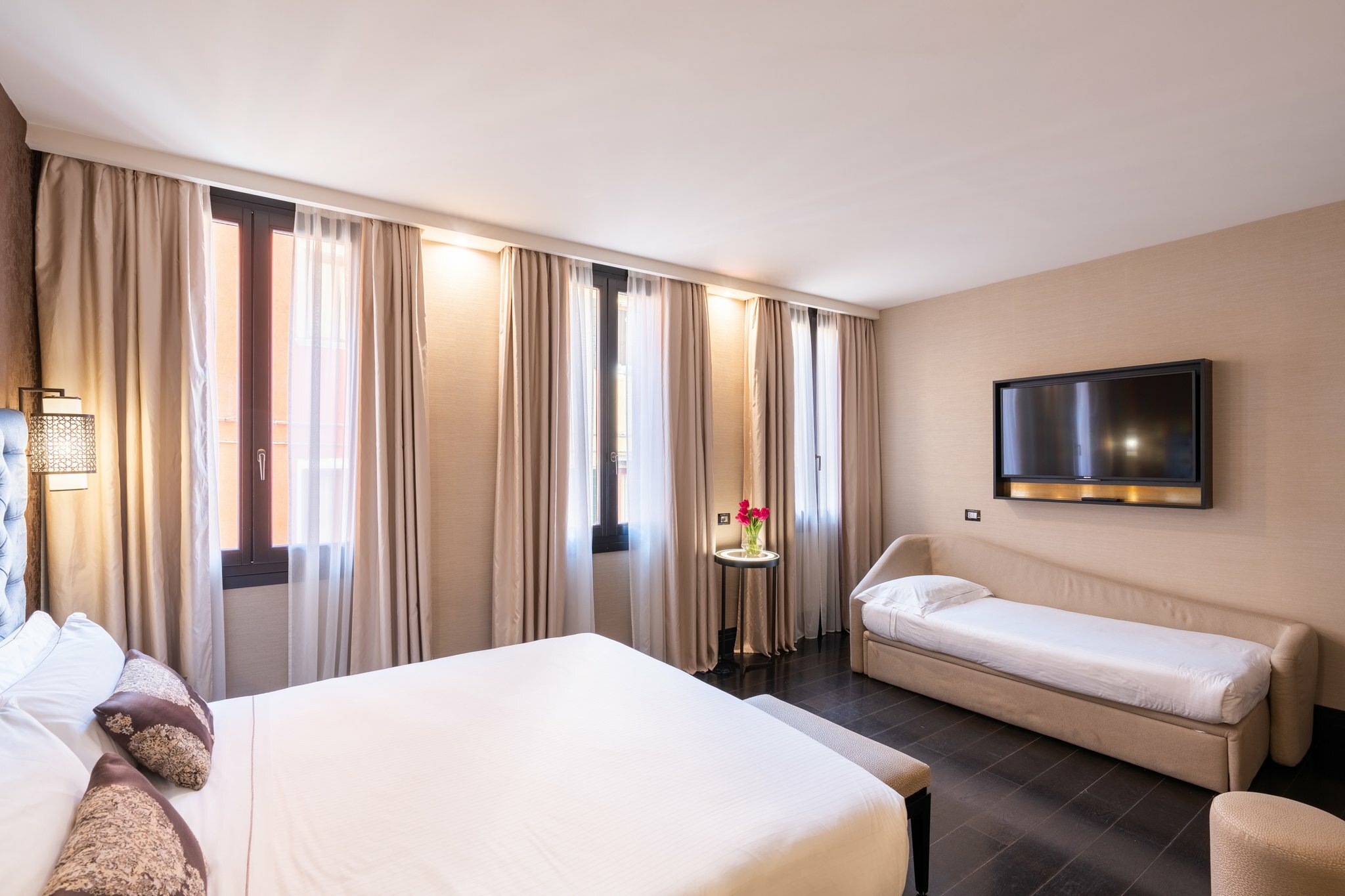 Фото Venice Times Hotel