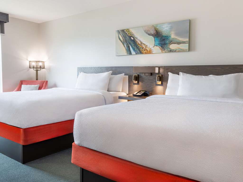 Фото Hilton Garden Inn Fredericton