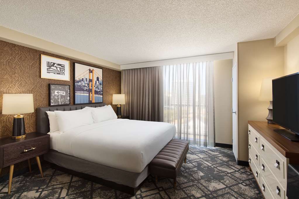 Фото Embassy Suites San Francisco Airport - South San Francisco