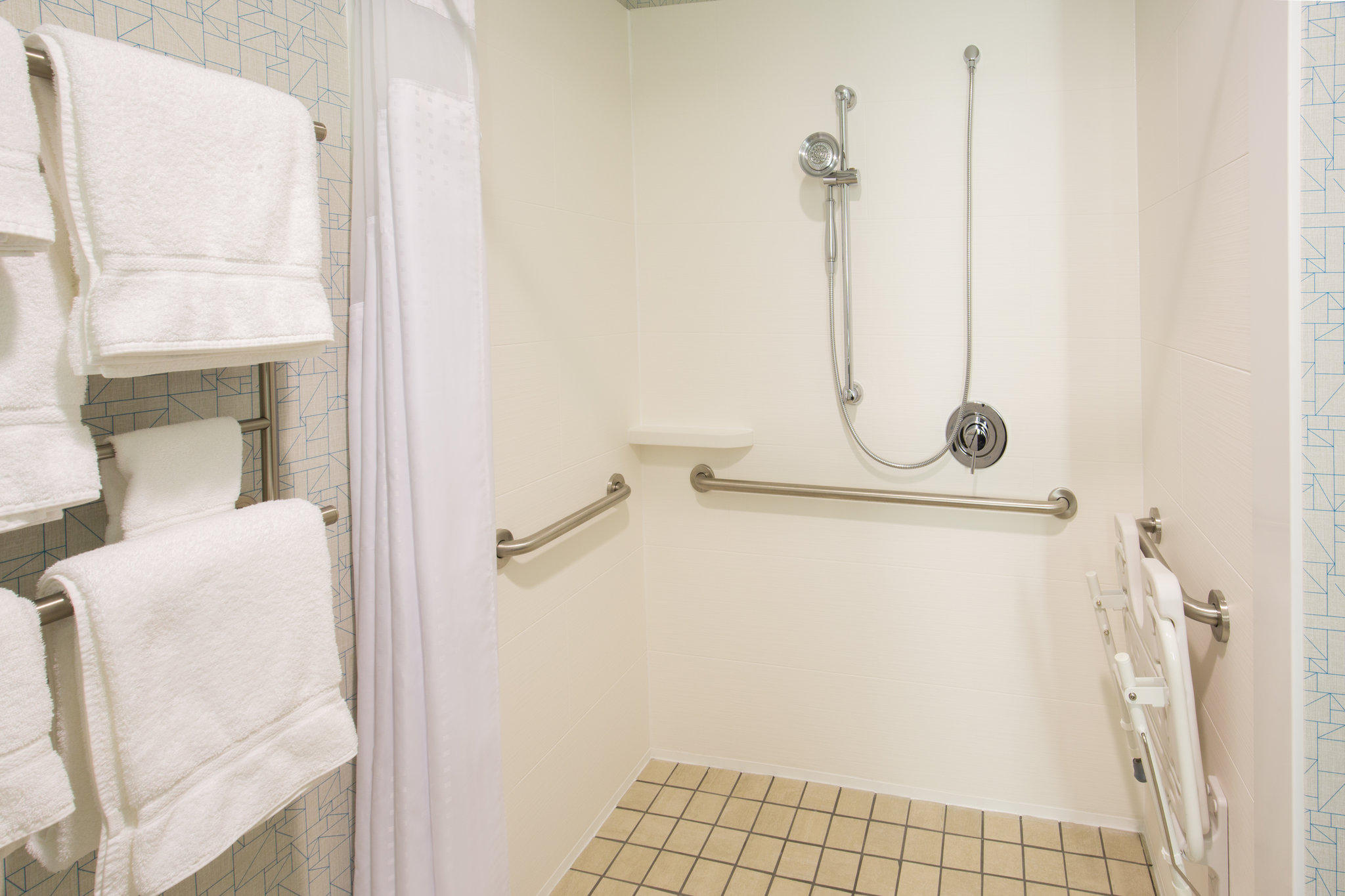 Фото Holiday Inn Express & Suites Pahrump, an Ihg Hotel