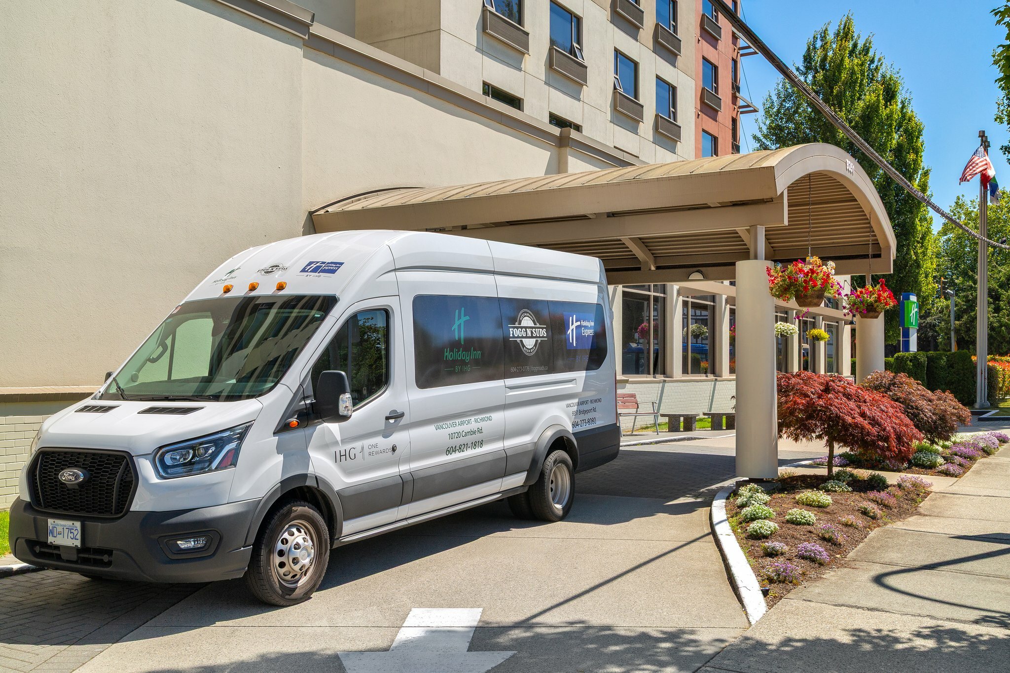 Фото Holiday Inn Express Vancouver Airport Richmond