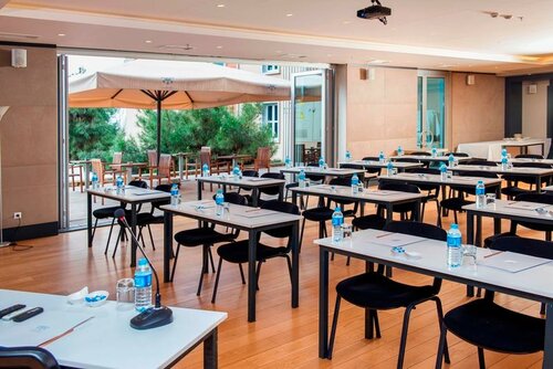 Гостиница Wes Hotel в Измите