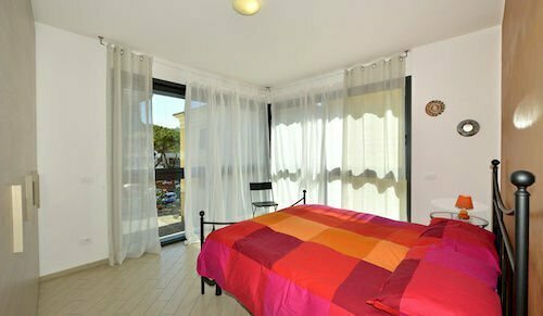 Гостиница Residenza Serenella Dependance в Диано-Марине