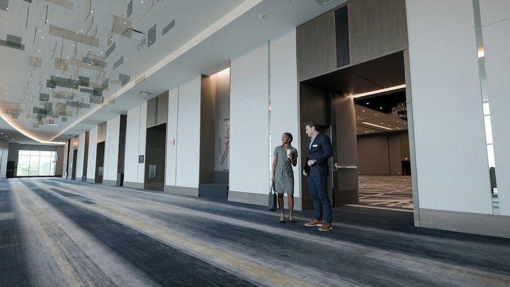 Фото Loews Kansas City Hotel