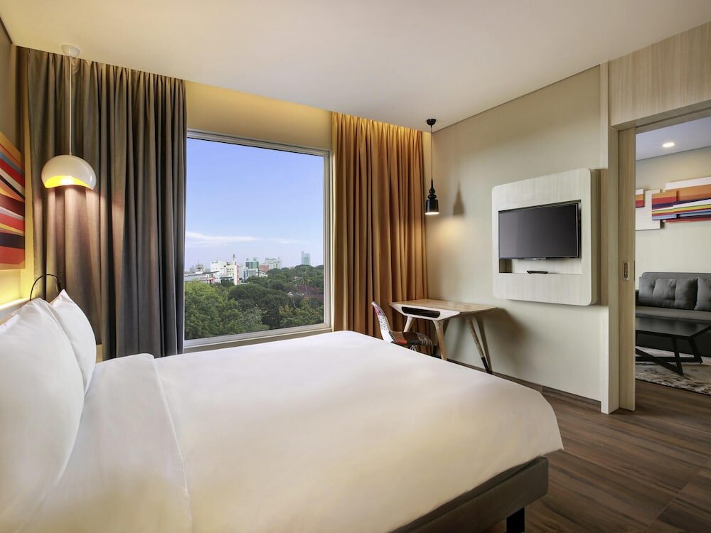 Фото Ibis Styles Makassar Sam Ratulangi