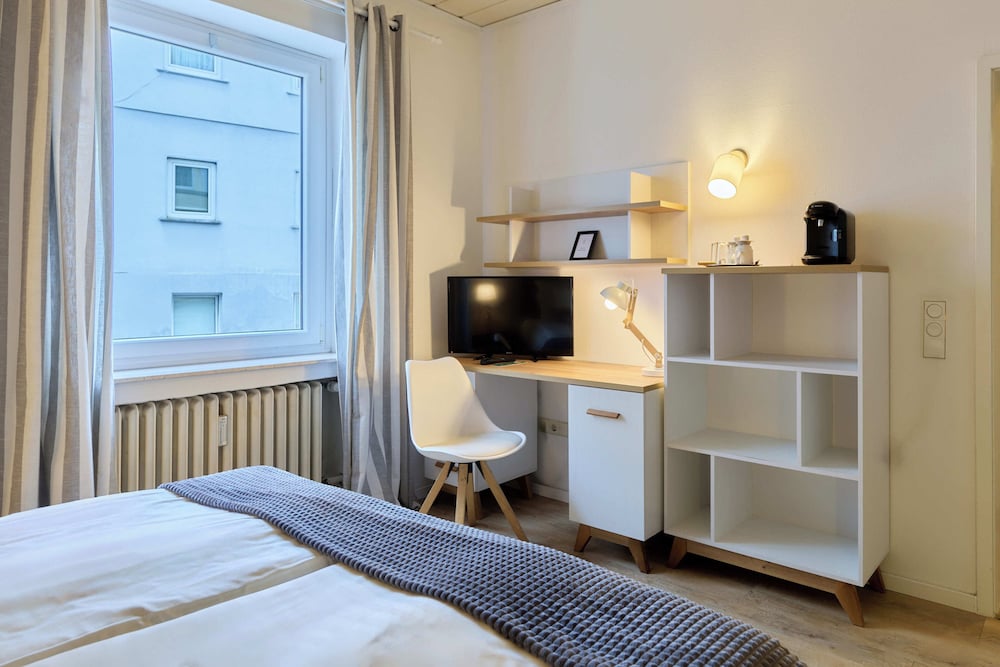 Фото Hotel Arador-city