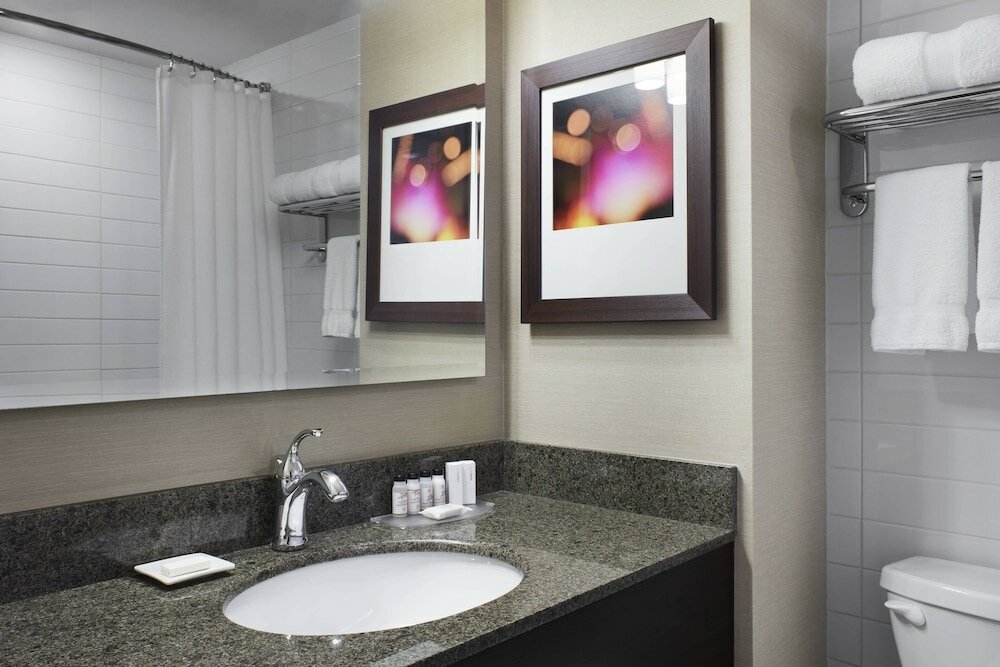 Фото Delta Hotels by Marriott Beausejour