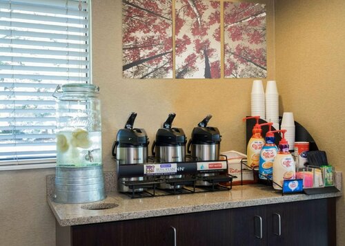 Гостиница Red Roof Inn Plus+ Columbus - Dublin в Дублине