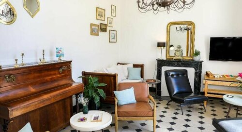 Гостиница Hôtel La Bienvenue в Ла-Круа-Вальмере