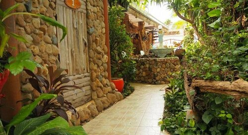 Three J Guesthouse