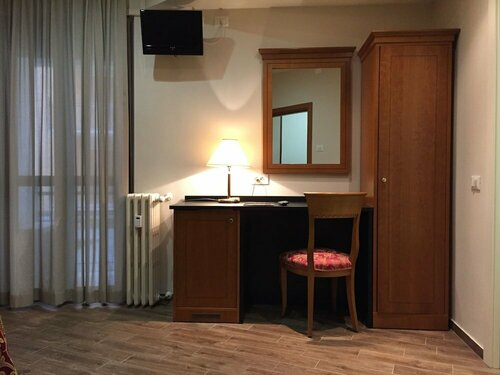 Гостиница Hotel Excelsior в Павии