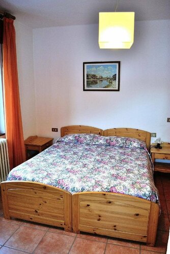 Внешний вид отеля Albergo Ristorante Morandi в Вальбондионе, фото 3