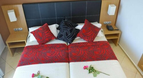 Гостиница Prestige Hotel в Тетуане