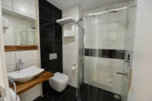 Гостиница Samsun Sahin Hotel 2 в Самсуне