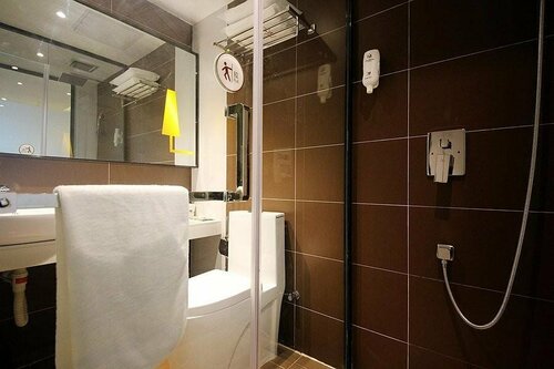 Гостиница Iu Hotels·Lanzhou Dongfanghong Square Gaolan Road в Ланьчжоу