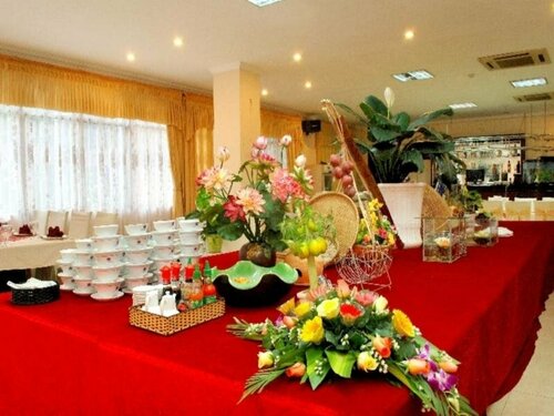Гостиница Hung Vuong Hotel в Куангнгае