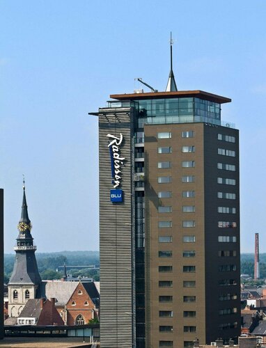 Гостиница Radisson Blu Hotel Hasselt в Лимбурге