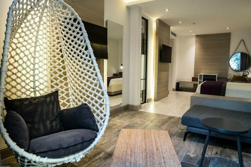 Гостиница Melanippe Relaxing Hotel в Мавикенте
