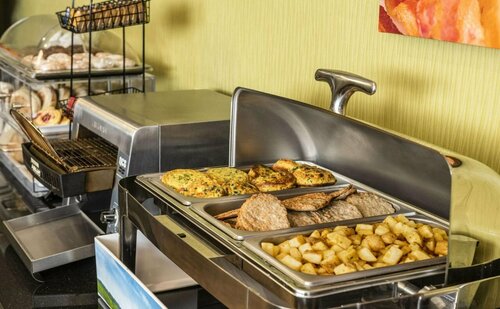 Гостиница Comfort Inn Magnetic Hill в Монктоне