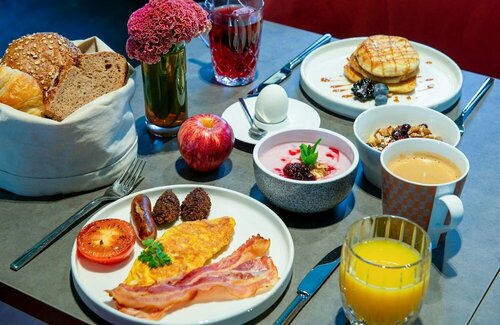Гостиница Leonardo Royal Hotel Cologne Bonn Airport в Весселинге