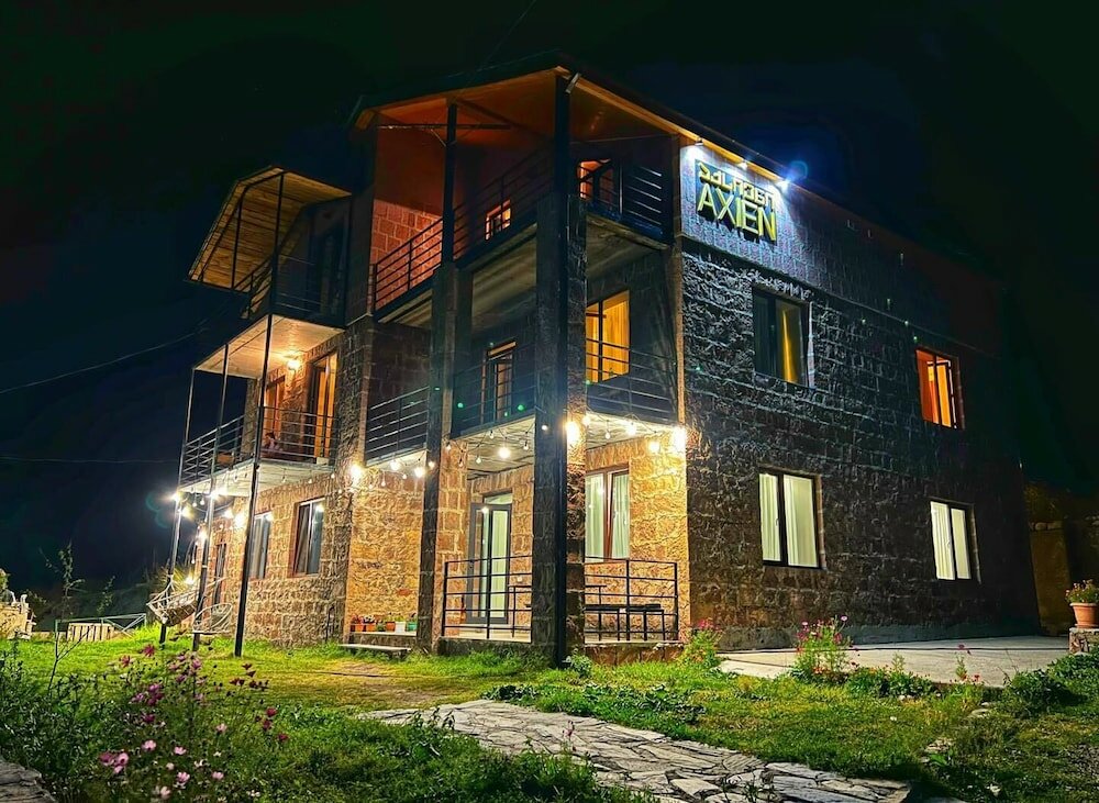 Hotel Axien Kazbegi - 2